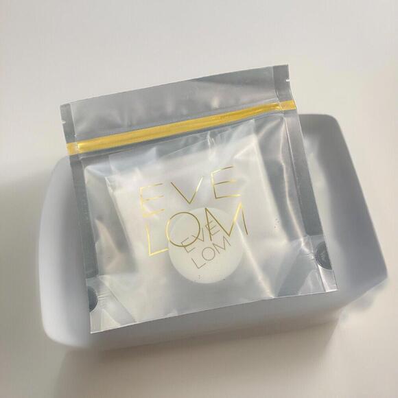 NEW & Sealed EVE LOM Cleanser Cream 0.26 oz. + Muslin Cleansing Cloth - Picture 1 of 5